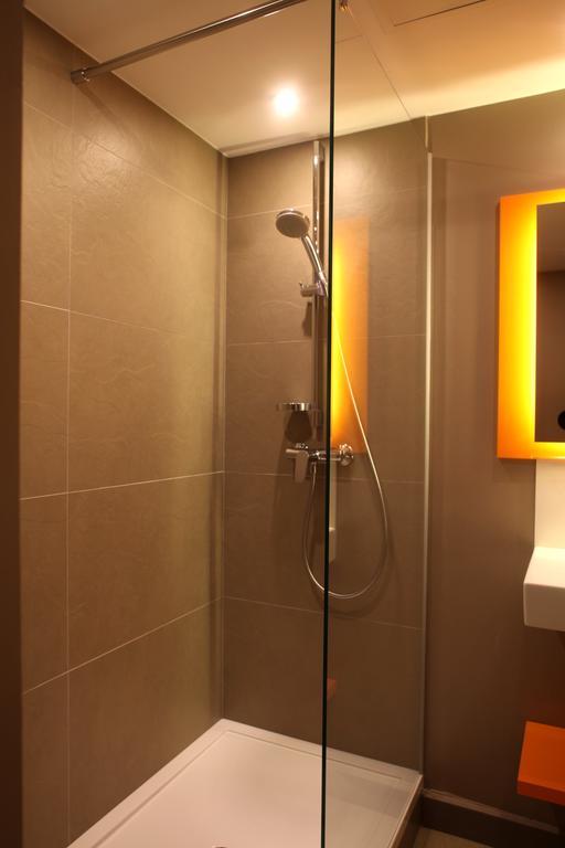 Ibis Styles Gien Hotel Room photo