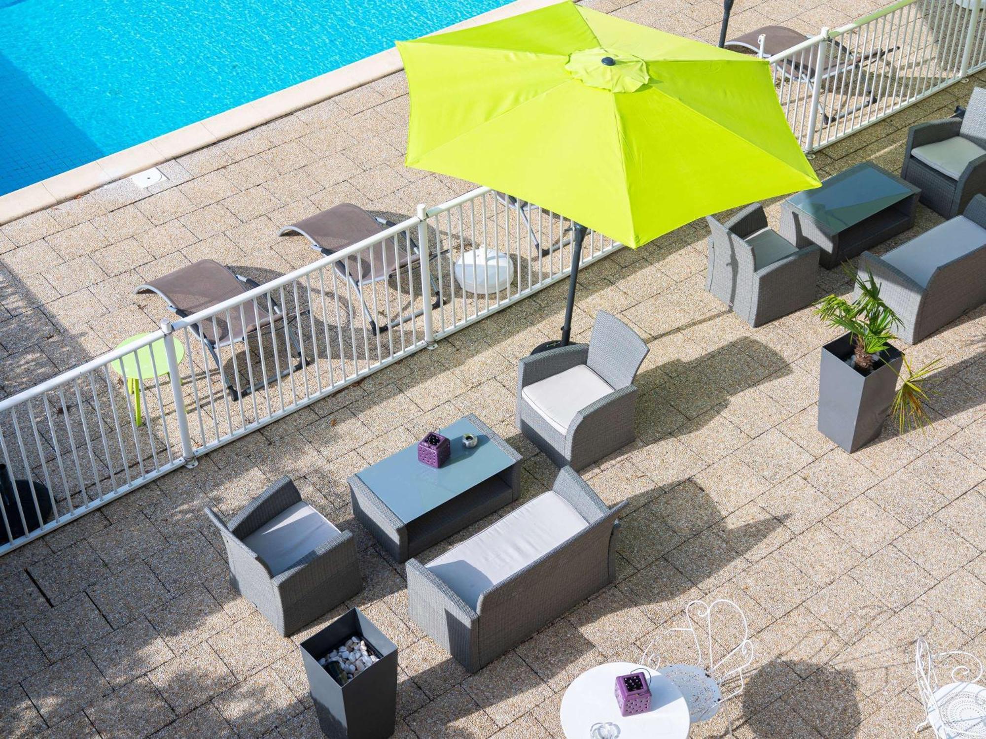 Ibis Styles Gien Hotel Exterior photo