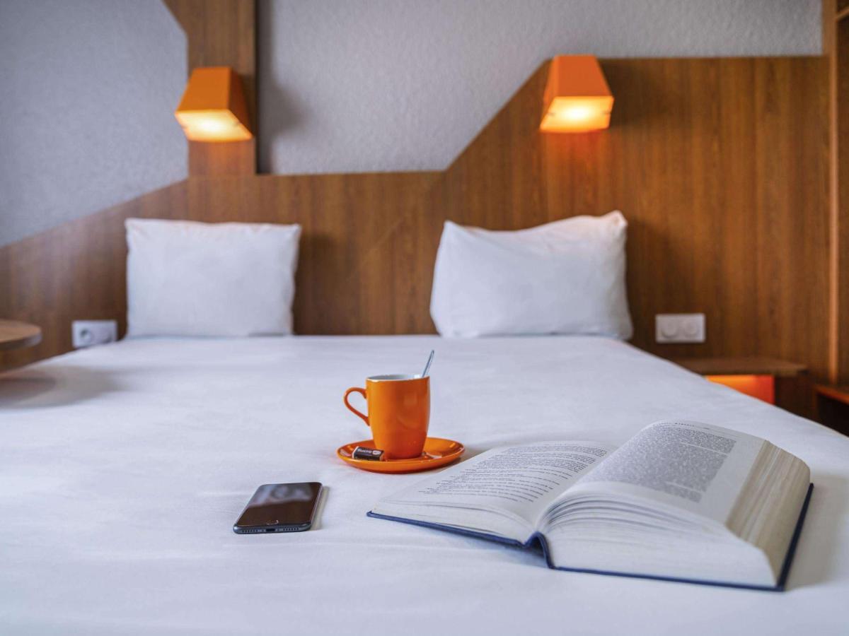 Ibis Styles Gien Hotel Exterior photo